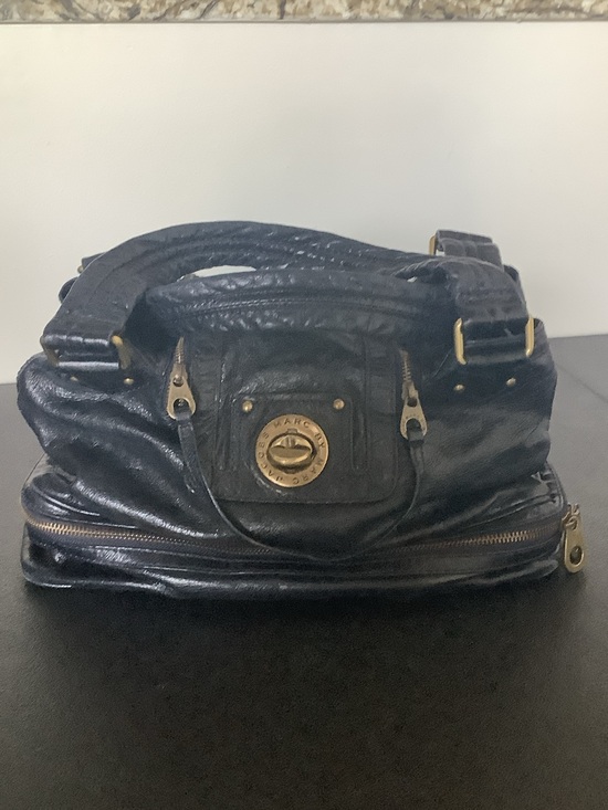 Marc Jacobs Handbags - Marc Jacobs Navy Leather Satchel with Gold Hardware
